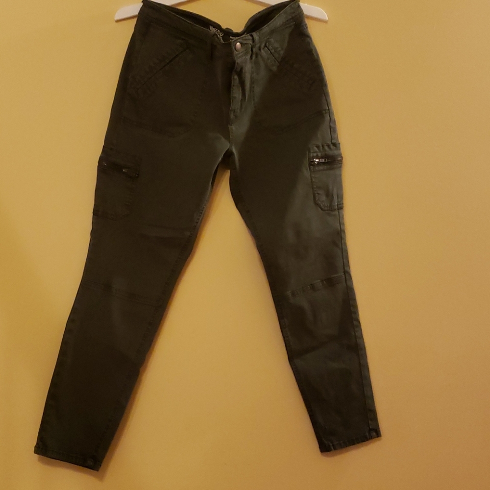 Target Mossimo mid-rise jeggings distressed